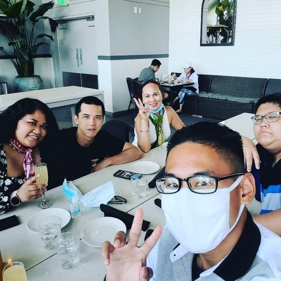 Meet your Posher, Mercy - Picture 8 of 10